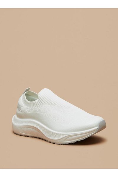 Kappa Women's Solid Mesh Slip-On Sports Shoes