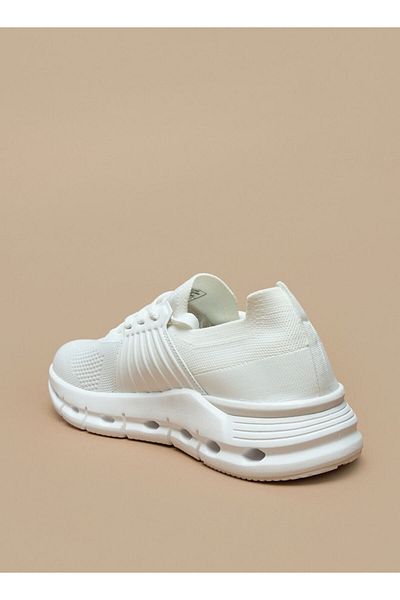 Oaklan by Shoexpress Textured Lace-Up Sports Shoes