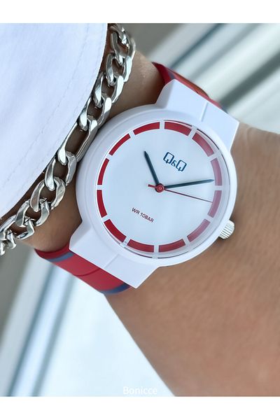 Q&Q Red Brand Women's Silicone Cord Wristwatch and Bracelet - Suitable for Pool and Sea (10Atm)