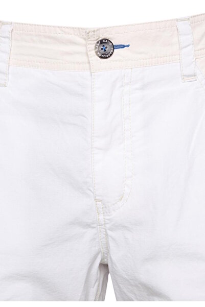 Camp David Normale Formunda Bantlar, Baskılar ve Çıkartmalarla Birlikte Şort Patenci Şortları