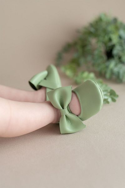 First Step Green Baby Girl Faux Leather Bow Ballerina Booties First Step Shoes
