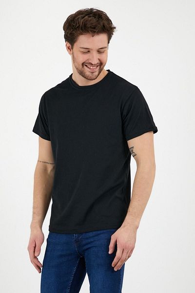 Pasage Unisex Basic T-Shirt