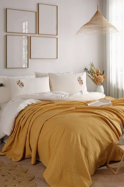 İyi Geceler İstanbul Royal Crest Mustard Pique Set - Double Duvet Cover