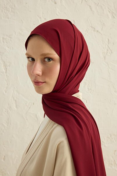 Qef Burgundy Daily Crepe Shawl