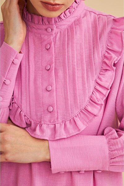 Basicpark Jade Ornamental Stitched and Buttoned Ruffle Collar Linen Pink Tunic Trousers Set
