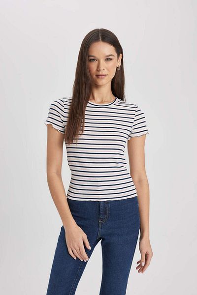 DeFacto Fitted Crew Neck Striped Short Sleeve T-Shirt