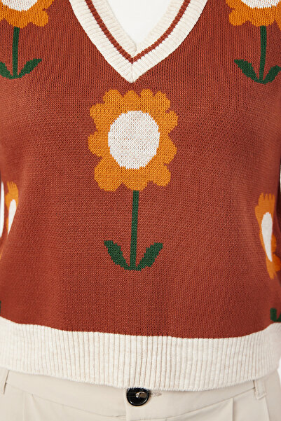 Trendyol Collection Tile V-Neck Floral Pattern Knitwear Sweater Twoaw22Bz0024