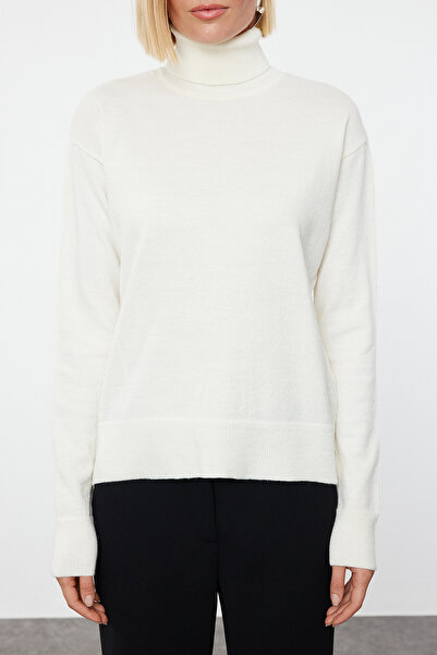Trendyol Collection Turtleneck Ecru Knitwear Sweater - Wide Fit, Wool Twoaw25Kz00026