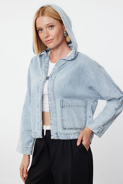 Trendyol Collection Hooded Blue Denim Jacket - TWOAW25CE00008