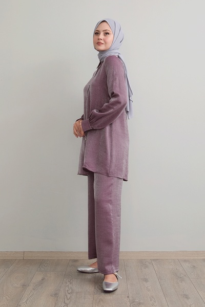 InStyle طوق قميص لامع - طقم وردة مجففة مزدوجة