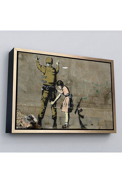 Harita Sepeti Tablou pe pânză cu opera militară a fetiței căutătoare a lui Bansky într-un cadru-5013