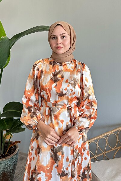 InStyle Oranges Satinkleid - Pinselmuster