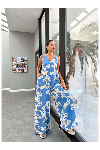 ESRAHELVACI Zero Sleeve V-Neck Patterned Jumpsuit