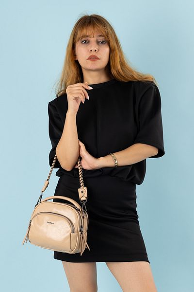 Getcho Versa Women's Mink Mini Crossbody Bag 4-Eye Round Chain Strap Bag Suitable for Daily Use
