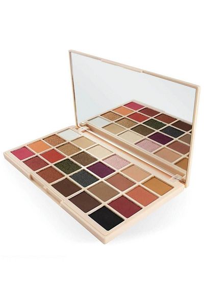 Revolution Sophx Eyeshadow Palette - Comfortable Cut