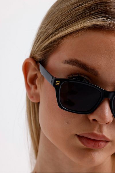 Goldmine Barry Unisex Black Uv400 Sunglasses - Protected