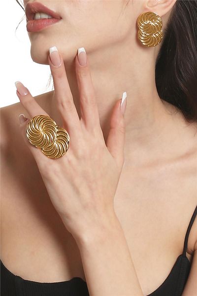 LABALABA Women's Lacquer Gold Color Plated Spike Model Spiral Printed Design Earring & Ring Set