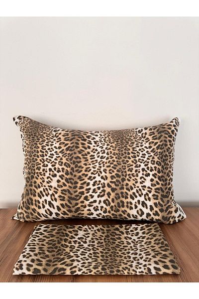 üntaş Leopard Patterned Double Elasticless Sheet and Pillow Set - 2 Pieces