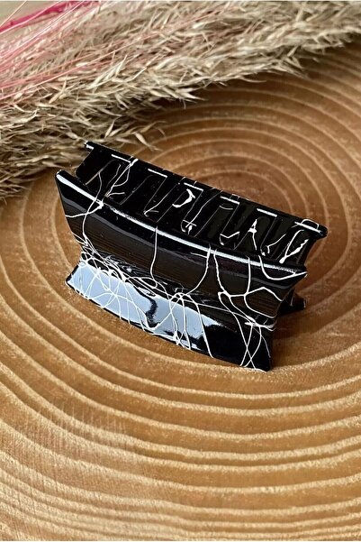 Stone Design Bracelet مشبك مزلاج منقوش باللون الأسود