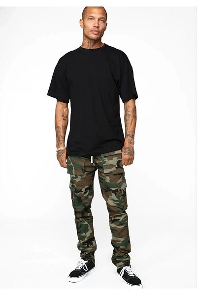ARDSU Nova Men Camouflage Cargo Pants - Multi-Pocket and Zippered Pacifier