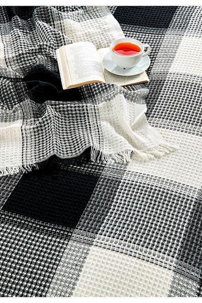 Rebeka Black Plaid Gunes Model - Double Pique 200X230