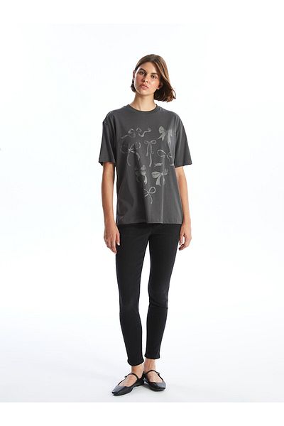 LC Waikiki LCW Oversize Women's T-Shirt - Crew Neck, Printed, Short Sleeve