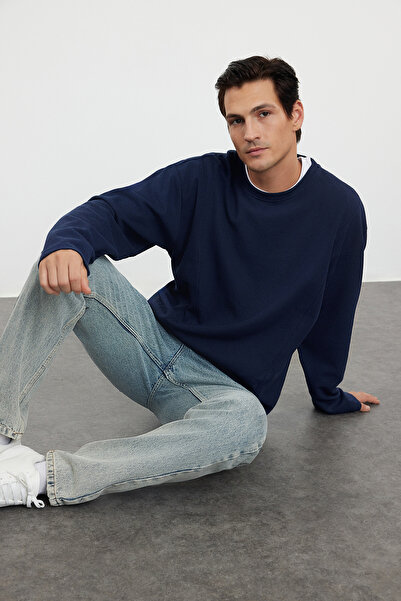 Trendyol Collection Námořnické modré oversize tričko se strukturovaným výstřihem a prošíváním - Tmnaw23Ts00022