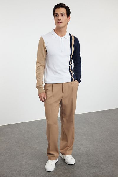 Trendyol Collection Strickpullover aus Baumwolle mit Polokragen in Ecru – Color Block TMNAW21KZ0424