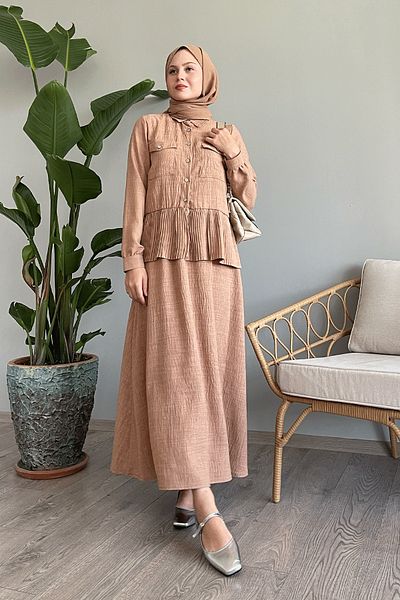 InStyle طقم تنورة من الكتان الجملي بطيات