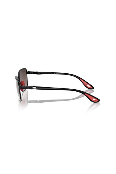 Ray-Ban RB3743M 58 F103/5J Model Outfit