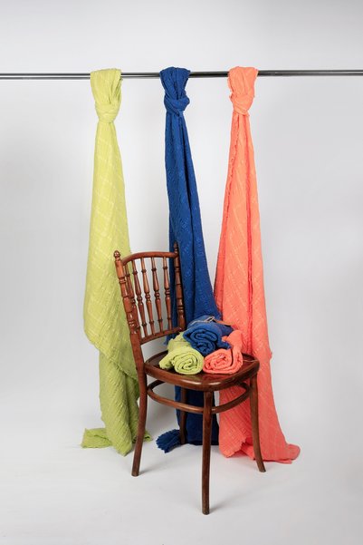 Be'Calm Look Calm Special Woven Seamless 4 Layer Muslin Cover/Seat Shawl/Tv Blanket 150X170 - Orange
