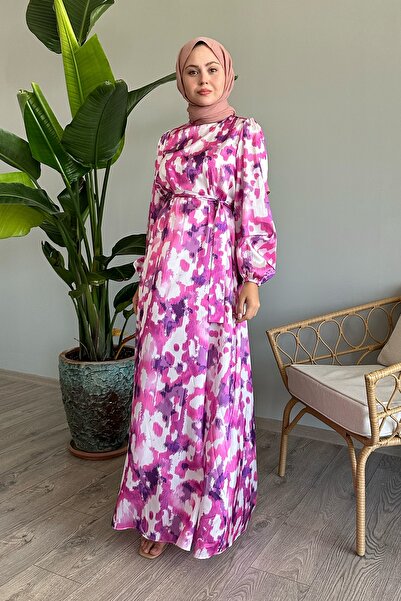 InStyle Fuchsia Satinkleid - Pinselmuster