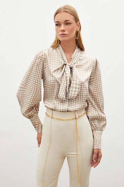 Sateen Beige Patterned Scarf Shirt