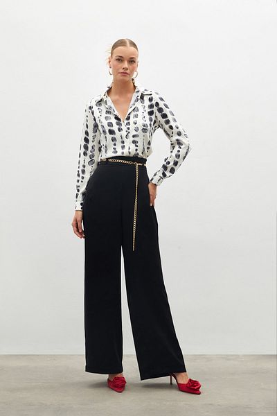 Sateen Pantaloni crep cu lanț din satin - negri