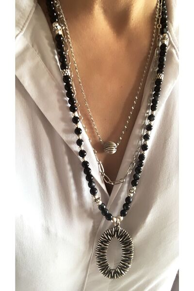 by özllem مجموعة تصميم قبلي مع ثلاث قلادات