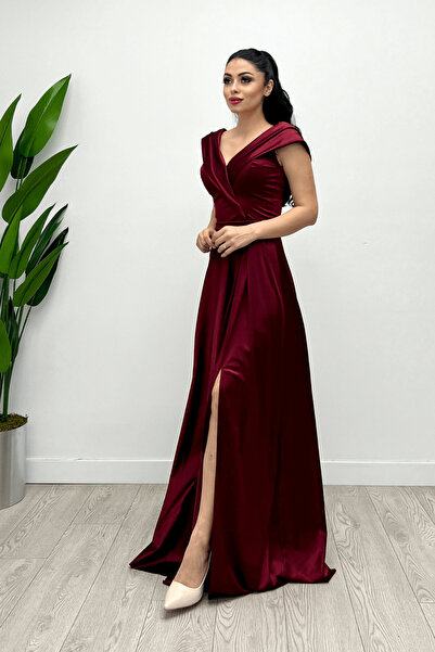 giyimmasalı Rochie de seara din material satinat cu decolteu baiac - ROUGE CL...