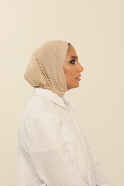 Beyzak Ivory Practical Combed Cotton Shawl - Women's Hijab Velcro Hijab Bonnet