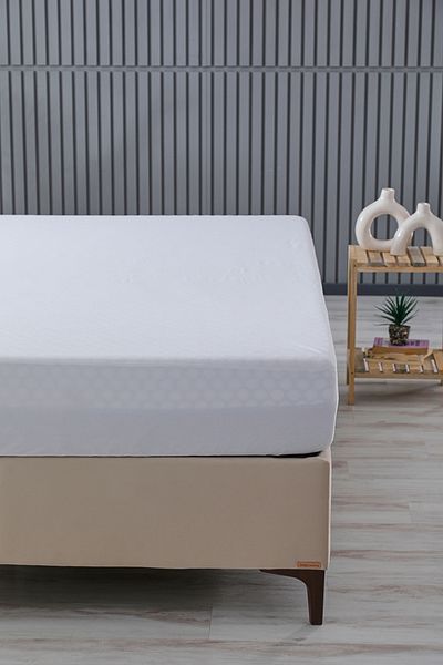 Doqu Home Softy White Mattresses - 100x200 Cm, Liquid Proof, Fitted