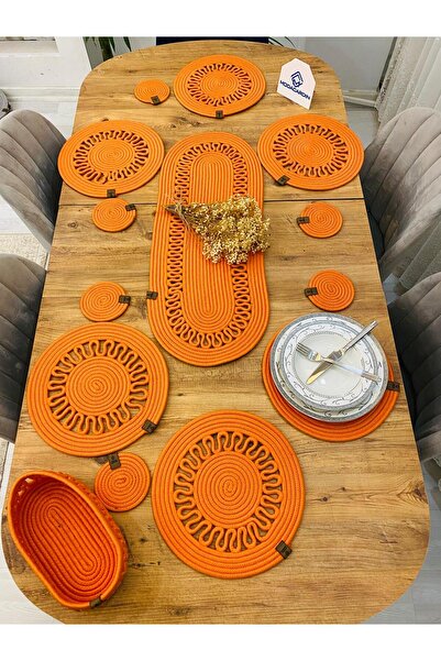 ModaCardin 14-Piece Jute Straw Placemat Set - Runner, Basket and Cup Holder