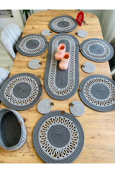 ModaCardin 14-Piece Jute Straw Placemat Set - Runner, Basket and Cup Holder