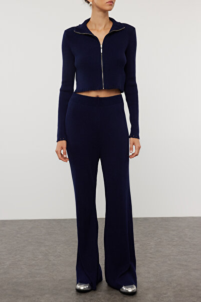 Trendyol Collection Sötétkék kötöttáru alsó-felső szett - Folyó részletekkel TWOAW25AU00017