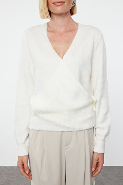 Trendyol Collection Soft Textured Ecru Double Breasted Knitwear Sweater - Twoaw24Kz00181