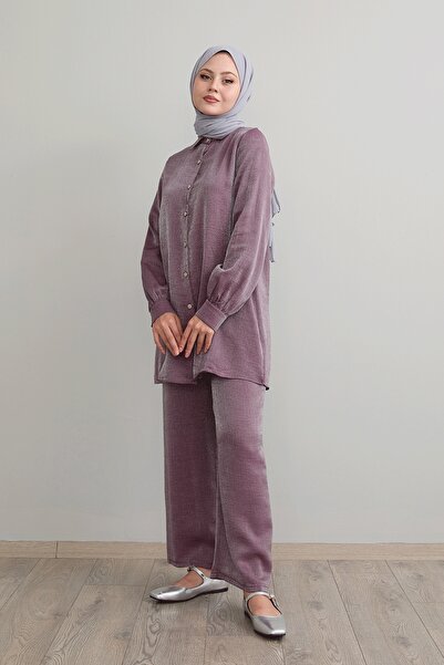 InStyle طوق قميص لامع - طقم وردة مجففة مزدوجة