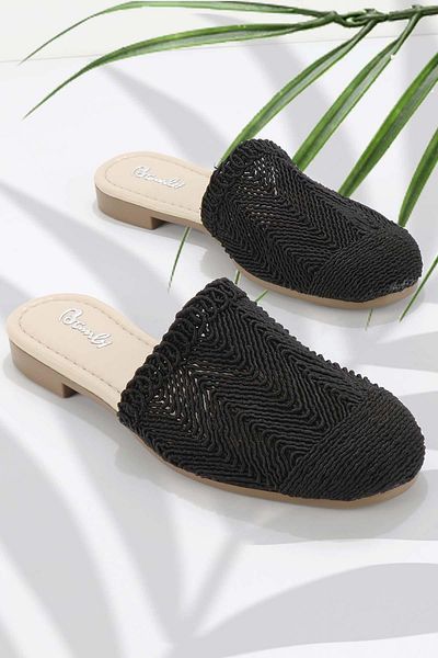 Bambi Black Knitted Women's Slippers K04823003516