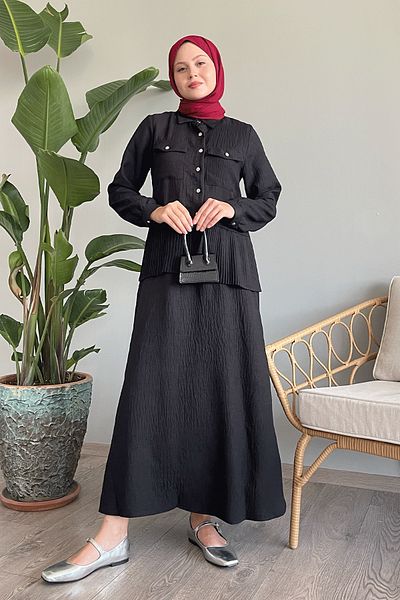 InStyle Black Linen Set - Pleated Skirt