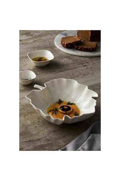 Be Original Pera 26cm Leaf Bowl