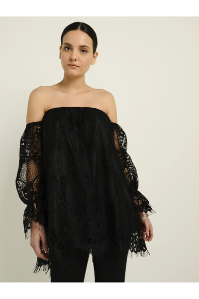 SERPİL Carmen Yaka Takma Kollu Dantelli Siyah Bluz 27792