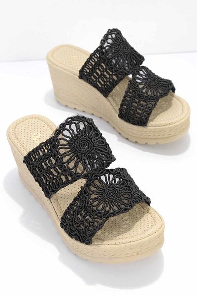 Bambi Women's Black Slippers K04671681416