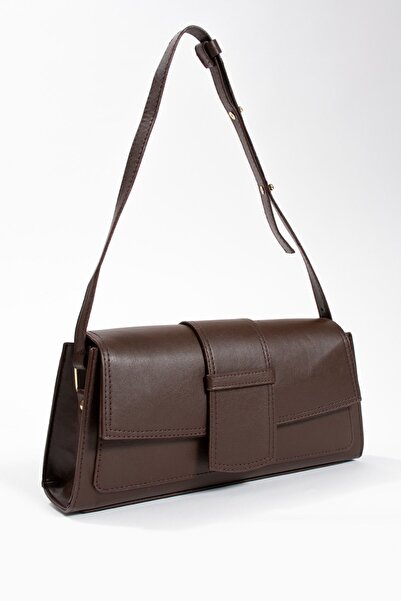 ESTUTE Kadın Kapaklı Dikdörtgen Çanta