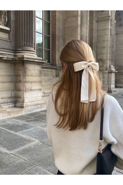 HİFFA مشبك تلقائي على شكل فيونكة من الساتان إكرو للنساء - مشبك